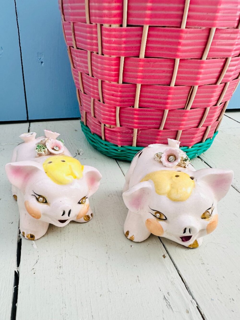 Vintage 1950s pink rose and jeweled pigs salt and pepper shakers, pig kitchen